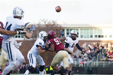 harvard yale game history